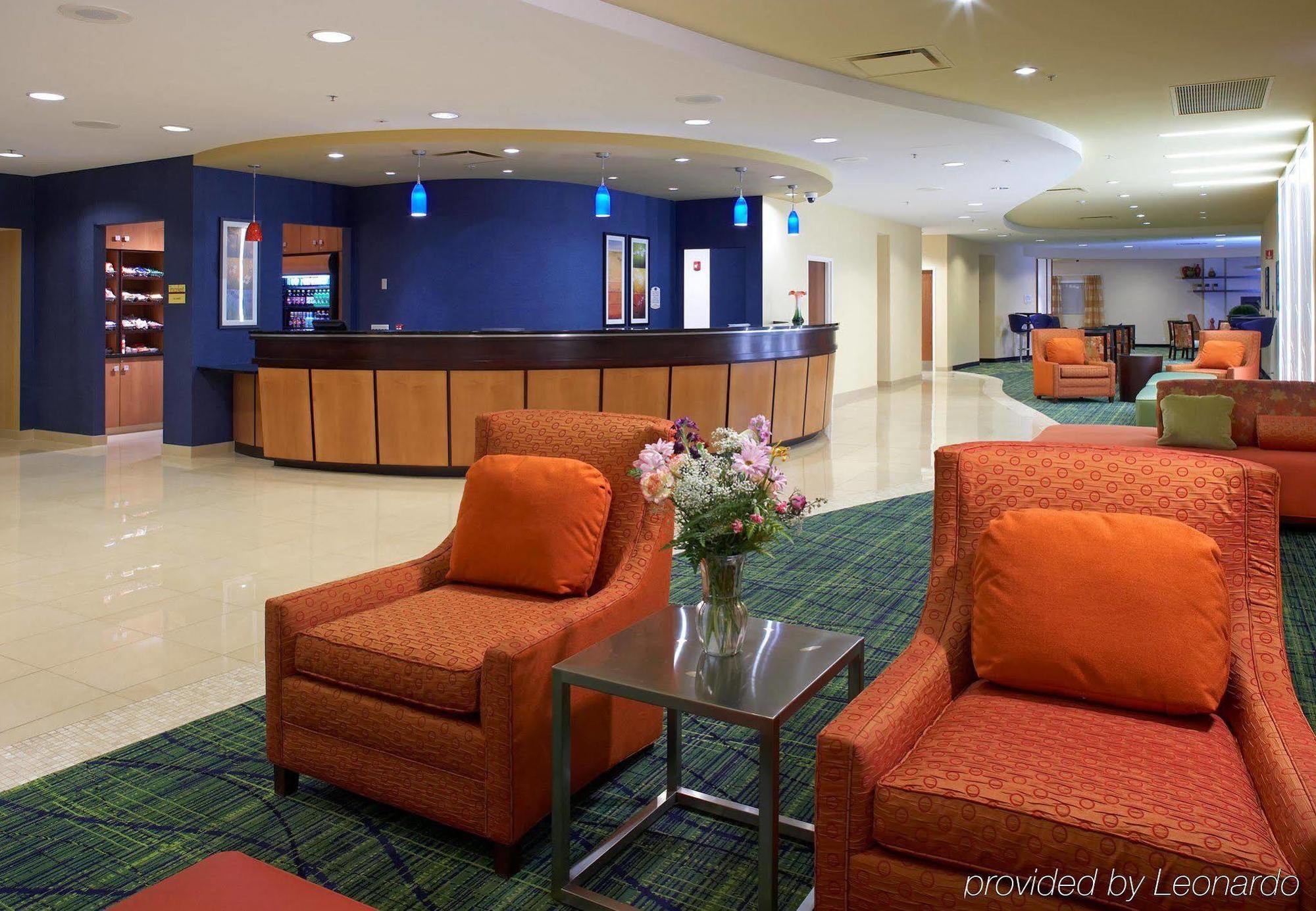 Fairfield Inn & Suites By Marriott Cleveland Бічвуд Інтер'єр фото