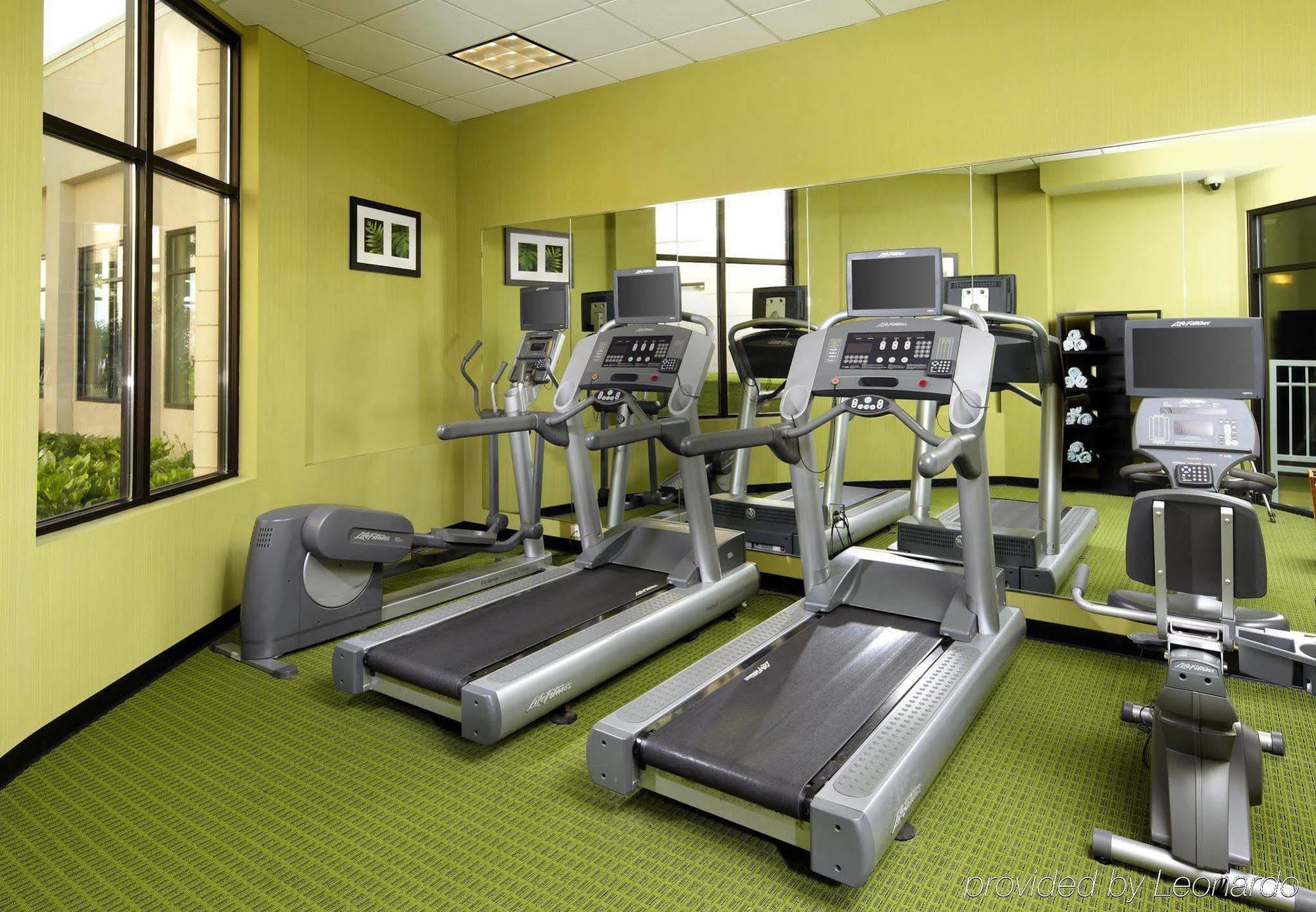 Fairfield Inn & Suites By Marriott Cleveland Бічвуд Екстер'єр фото